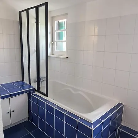 Spacious 100sqm - 40sqm Living - Private Parking Near Strasbourg *